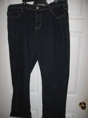 American Rag Dark Wash Denim Jeans Men's 42 x 30 Stretchy and Comfortable